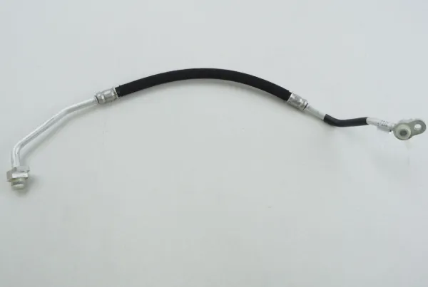 Mangueira de aparelho de ar condicionado, desde o compressor até o radiador 4M0816721DB VAG