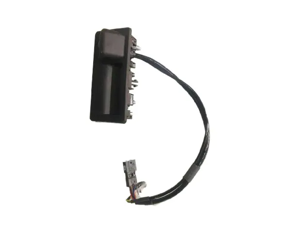 Câmara do sistema para asseguramento de visibilidade 4M0827566C VAG