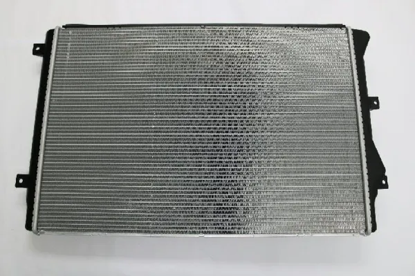 Radiador de esfriamento de motor 5K0121251AA VAG