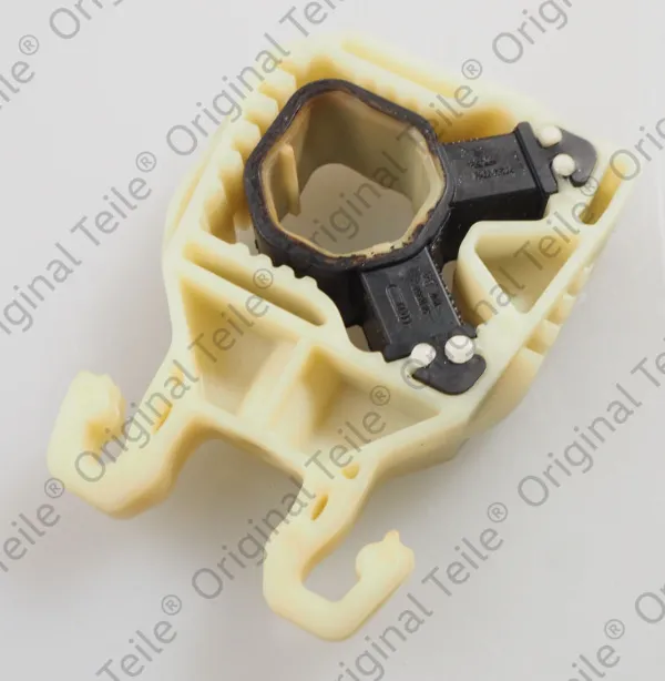 Consola superior esquerda do radiador 5Q0121367G VAG