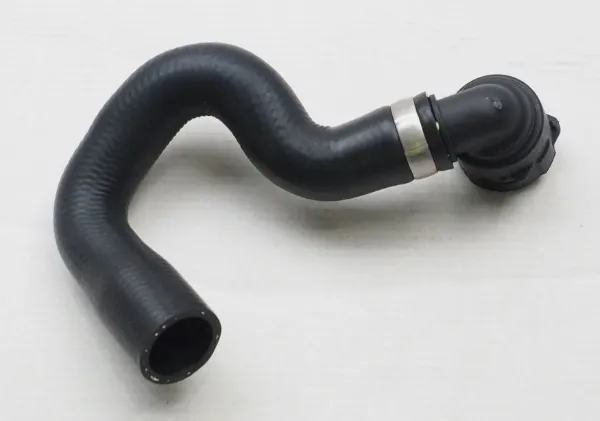Mangueira (cano derivado) do sistema de esfriamento 5Q0122073BK VAG