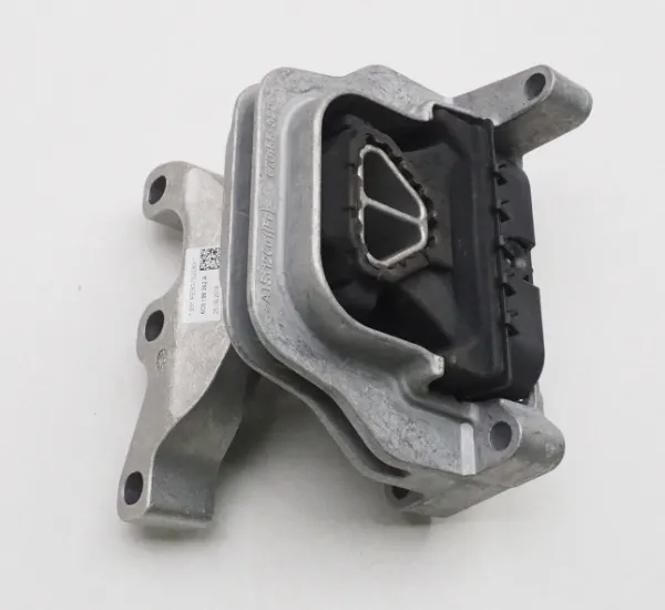 Coxim (suporte) direito de motor 6C0199262A VAG