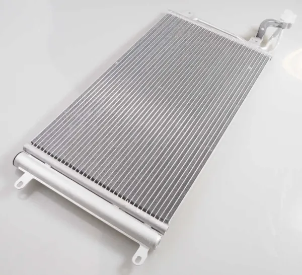 Radiador de aparelho de ar condicionado 6C0816411B VAG
