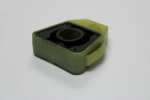 Consola de fixação do radiador de aparelho de ar condicionado 6Q0121367 VAG
