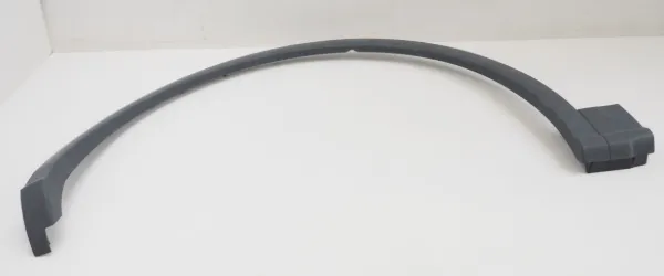 Expansor (placa sobreposta) de arco do pára-lama dianteiro esquerdo 80A853717FGRU VAG