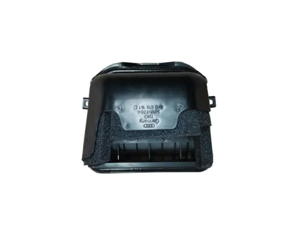 Grelha traseira de ventilação 8K0819161C VAG