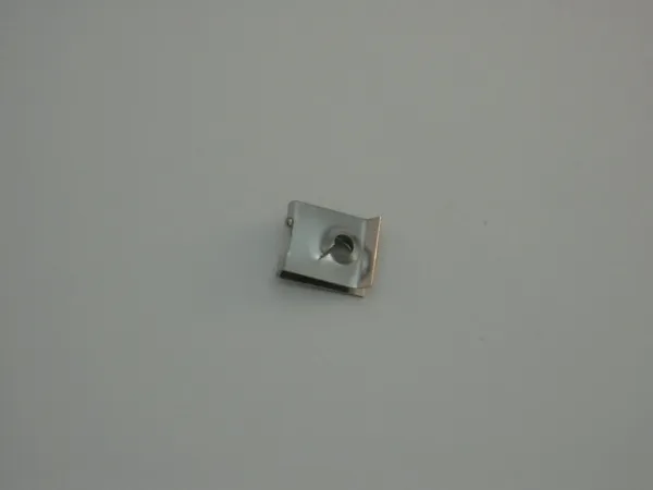 Porca cativa para parafuso auto-roscante N10194101 VAG