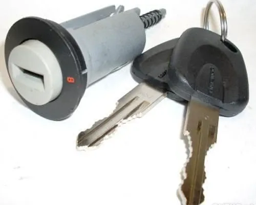 Trinco de fecho de ignição Toyota Hilux 