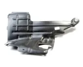 Proteção de motor esquerdo