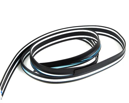 Moldura do pára-choque traseiro 16776107XT Peugeot/Citroen
