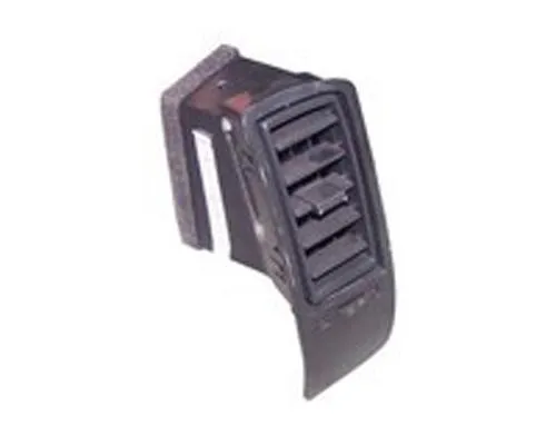 Grelha direita de ventilação de salão no "painel de instrumentos" 687609862R Renault (RVI)
