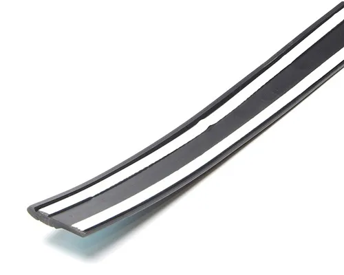 Moldura da porta dianteira esquerda 98116743XT Peugeot/Citroen