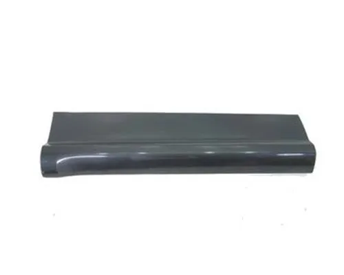 Placa sobreposta (moldura) externa dianteira esquerda de acesso 98211558XT Peugeot/Citroen