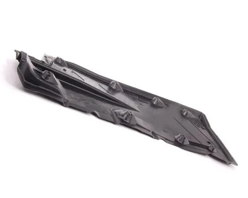 Proteção de fundo direita 9815314680 Peugeot/Citroen