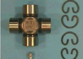 Cruzeta da junta universal traseira GUMZ1 GMB