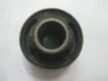 Bloco silencioso dianteiro do braço oscilante inferior Toyota Avensis T22
