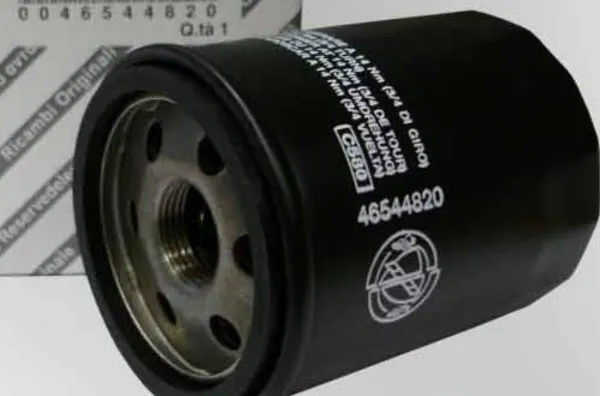 Filtro de óleo Mitsubishi Space Star A0