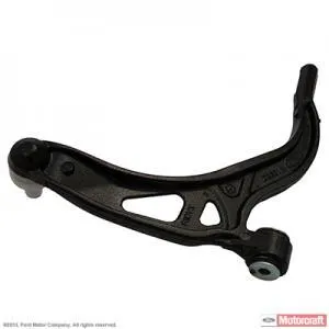 Braço oscilante inferior esquerdo de suspensão dianteira BB5Z3079B Ford