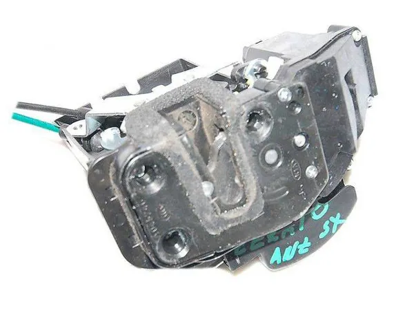 Fecho da porta dianteira esquerda KIA Cerato I