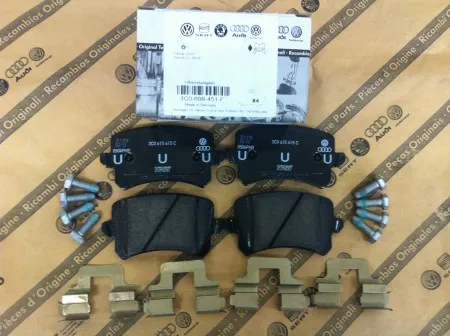 Sapatas do freio traseiras de disco FD7350A Necto