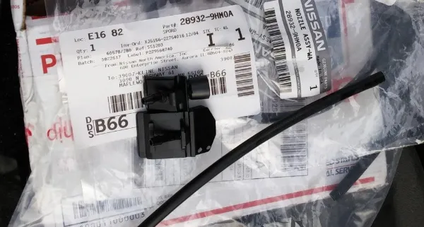 Injetor de fluido para lavador de pára-brisas 289329HM0A Nissan/Infiniti