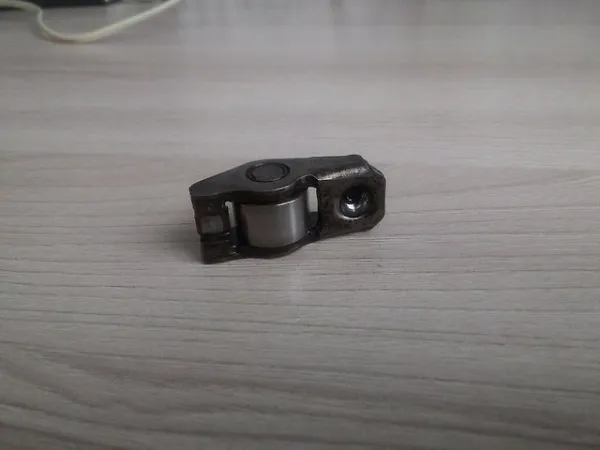 Balanceiro de válvula (balanceiro de válvulas) para Mitsubishi Carisma (DA)