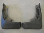 Protetores de lama traseiros, kit 990E065J64 Suzuki