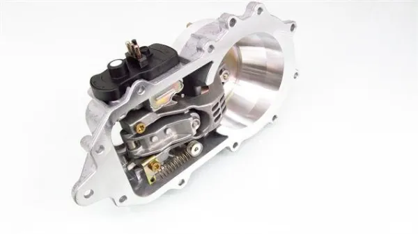 Sensor de fluxo (consumo) de ar, medidor de consumo M.A.F. - (Mass Airflow) 0438121043 Bosch