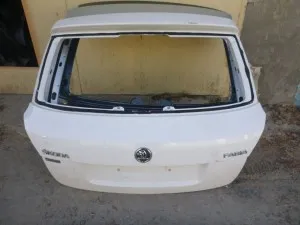 Porta traseira (3ª/5ª porta-malas (tampa de alcapão) Skoda Fabia II