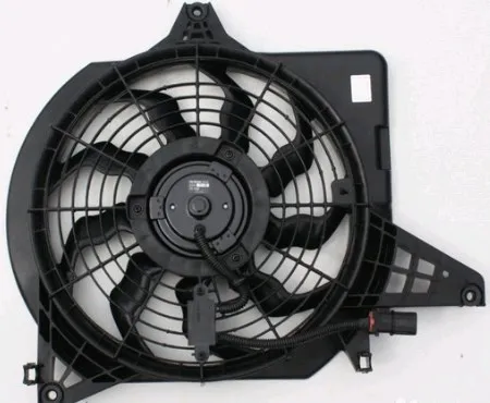 Ventilador elétrico de aparelho de ar condicionado montado (motor + roda de aletas) 977304H000 Hyundai/Kia