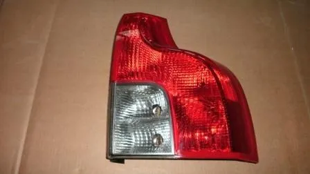 Lanterna traseira direita 31213382 Volvo