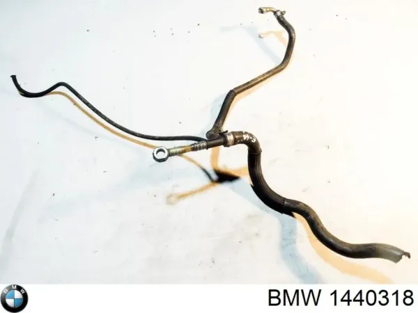 Cano derivado de ventilação de cárter (de separador de óleo) 1440318 BMW