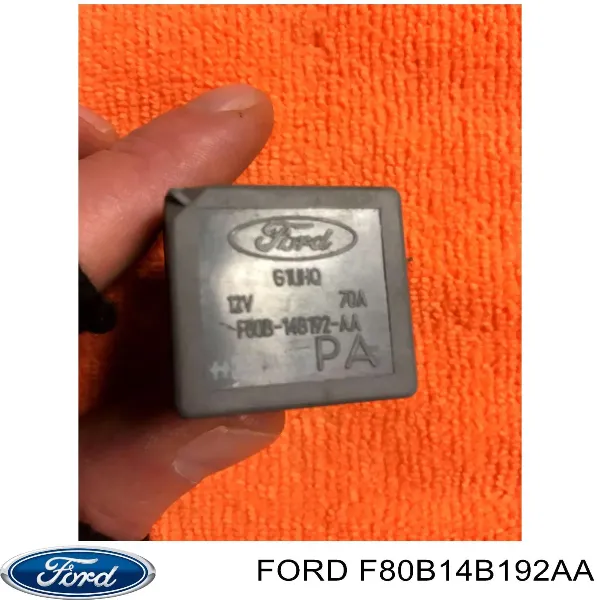 Relê das velas de incandescência F80B14B192AA Ford