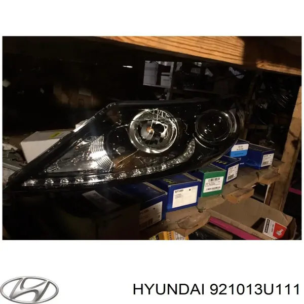 Luz esquerda 921013U111 Hyundai/Kia