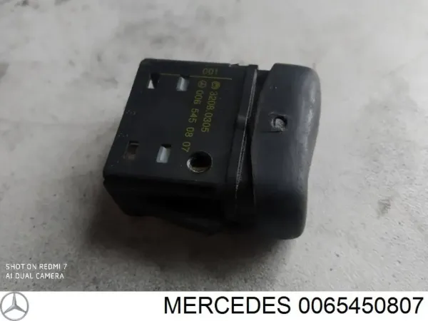  0065450807 Mercedes