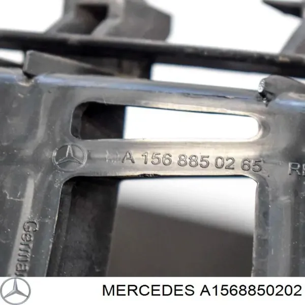 1568850202 Mercedes