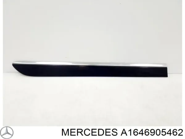 Moldura da porta traseira direita A1646905462 Mercedes