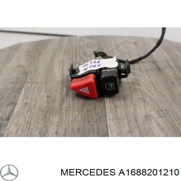 Botão de ativação do sinal de emergência A1688201210 Mercedes