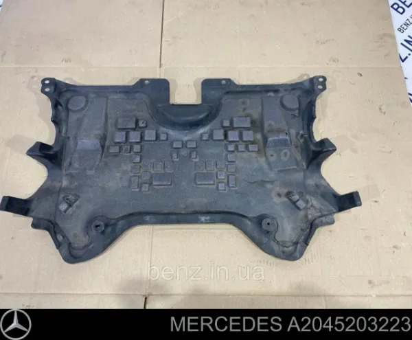 Proteção de motor, de panela (da seção de motor) A2045203223 Mercedes