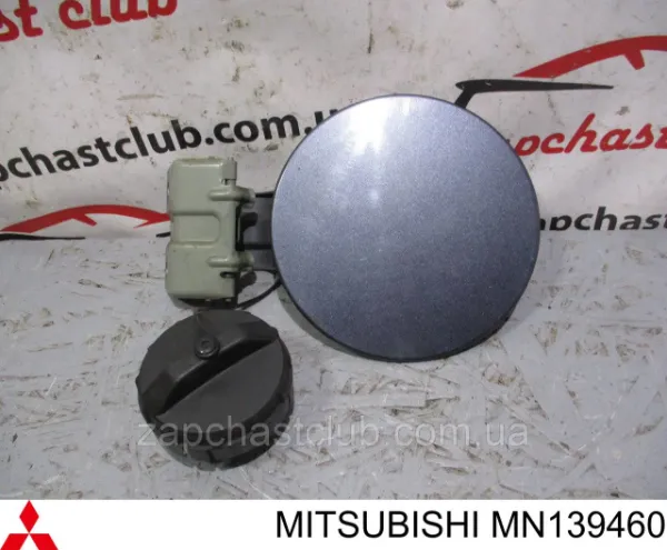 Tampa (tampão) do tanque de combustível para Mitsubishi Pajero (V90)