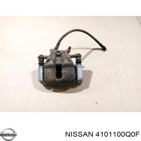Suporte do freio dianteiro direito 4101100Q0F Nissan/Infiniti