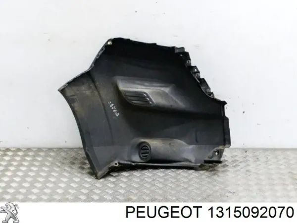 Pára-choque dianteiro, parte esquerda 1315092070 Peugeot/Citroen