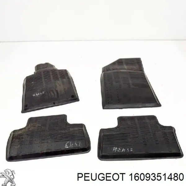 Tapetes dianteiros + traseiros, kit 1609351480 Peugeot/Citroen