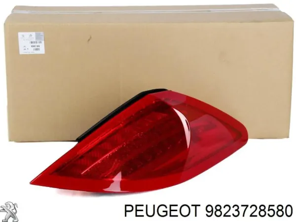 Lanterna traseira direita externa 9823728580 Peugeot/Citroen