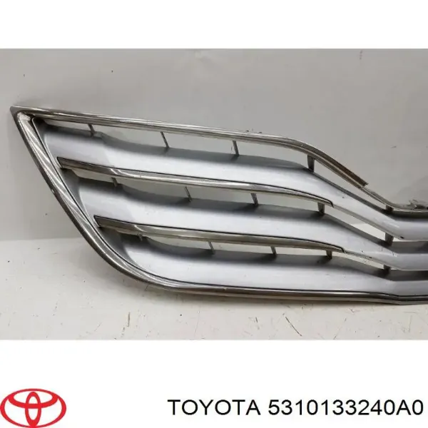 Grelha do radiador 5310133240A0 Toyota