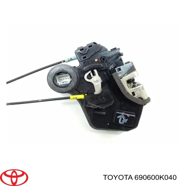 Fecho da porta traseira esquerda 690600K040 Toyota