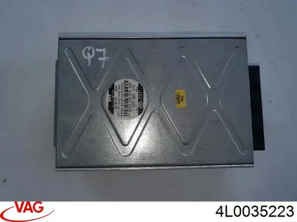 Reforçador do som de sistema de áudio 4L0035223 VAG