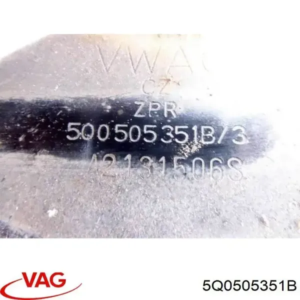 5Q0505351B VAG Braço oscilante superior esquerdo/direito de suspensão traseira