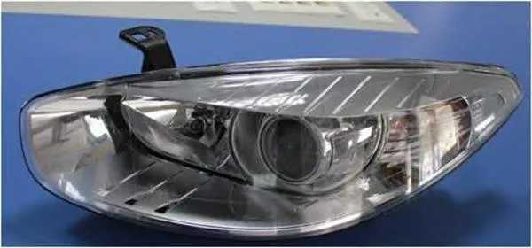 Luz direita 260101803R Renault (RVI)