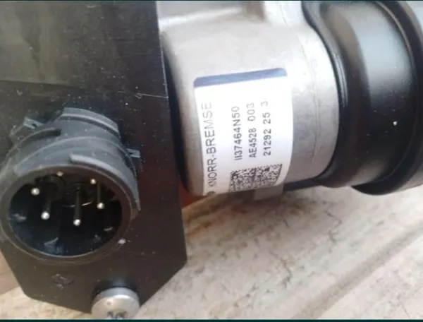 Filtro de secador de ar (separador de umidade e óleo) (TRUCK) II37464N50 Knorr-bremse